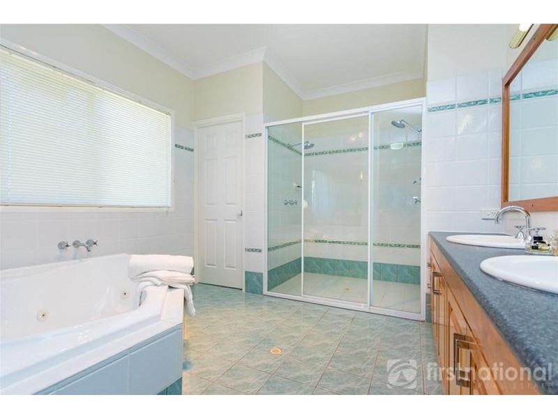 6 Claire Louise Court, Murrumba Downs QLD 4503