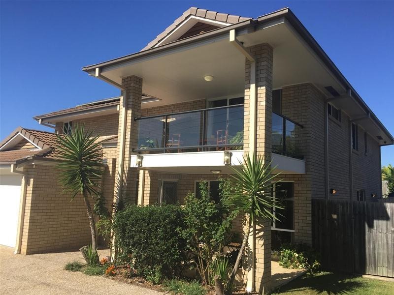 2 Birmingham Street, Eatons Hill QLD 4037