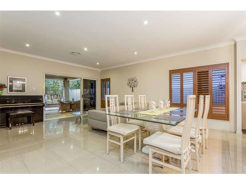 40 Forrestal Circuit, North Lakes QLD 4509
