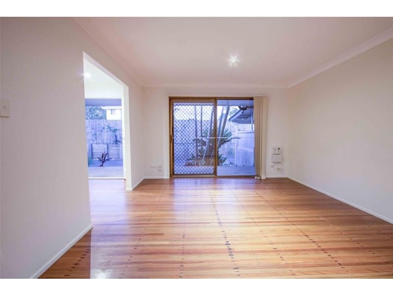 1 Coolabah Crescent, Bridgeman Downs QLD 4035