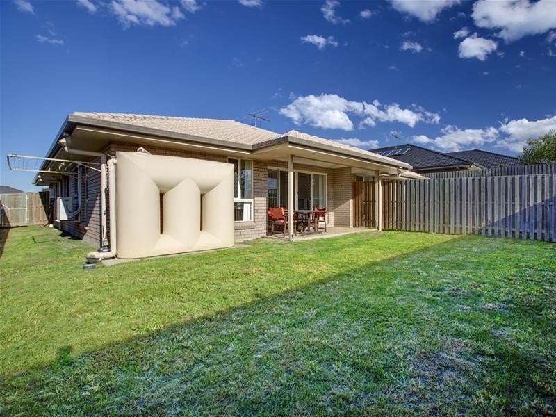 28 Sunstone Circuit, Mango Hill QLD 4509