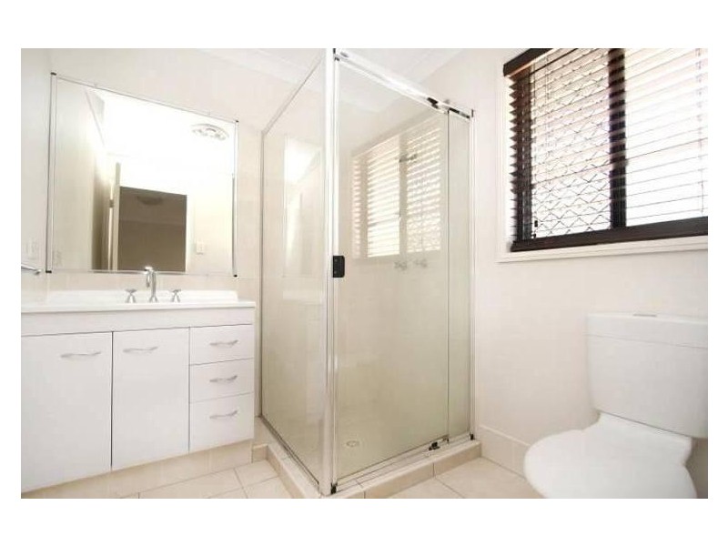 8 Schukow Court, Warner QLD 4500