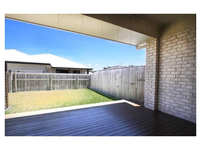 8 Schukow Court, Warner QLD 4500
