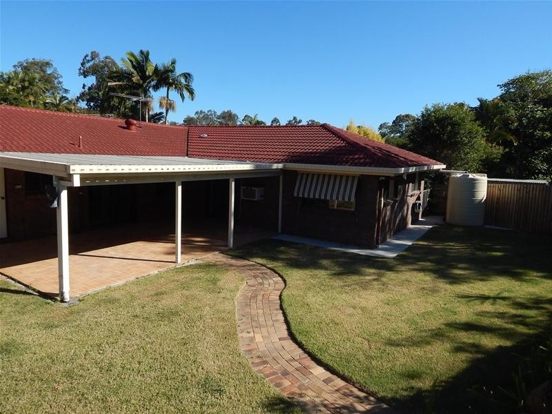 5 Kaoriki Court, Albany Creek QLD 4035