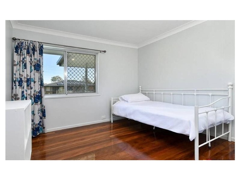 4 Strathford Avenue, Albany Creek QLD 4035