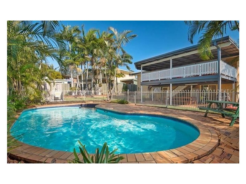 4 Strathford Avenue, Albany Creek QLD 4035