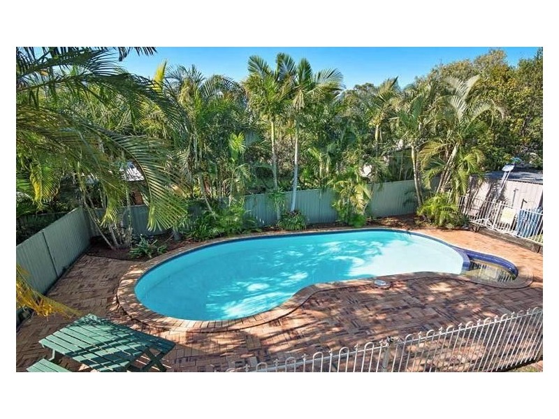 4 Strathford Avenue, Albany Creek QLD 4035