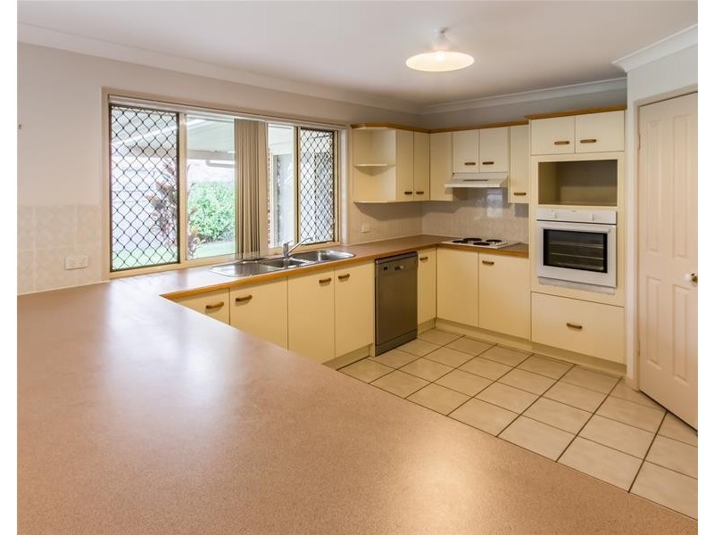 61 Wendon Way, Bridgeman Downs QLD 4035