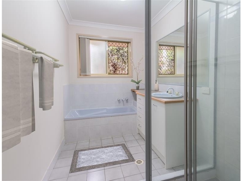 61 Wendon Way, Bridgeman Downs QLD 4035