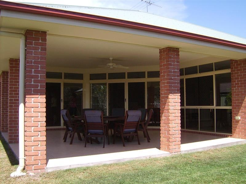 7 Pinehurst Court, Albany Creek QLD 4035