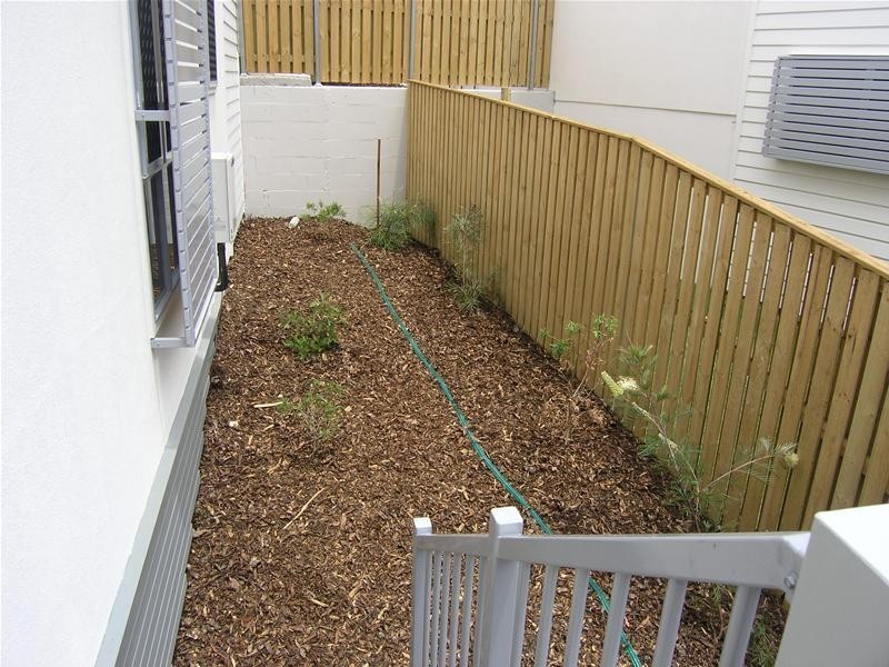 24/52 Plucks Road, Arana Hills QLD 4054