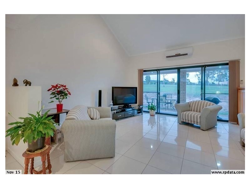 45 Hannant Road, Kensington Grove QLD 4341