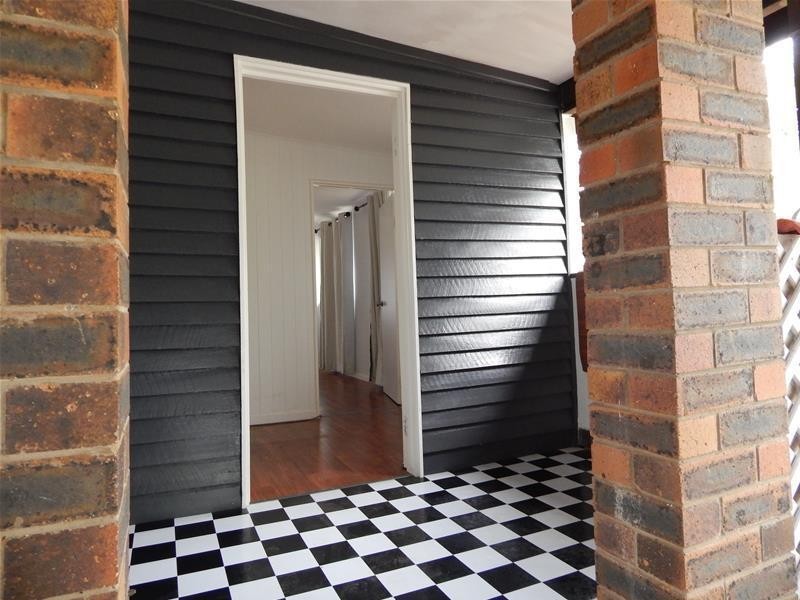 9  Baker Street, Bray Park QLD 4500