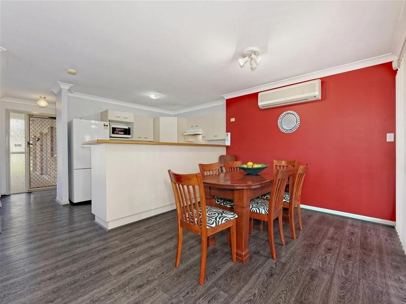 30 Mountain Blue Drive, Kallangur QLD 4503