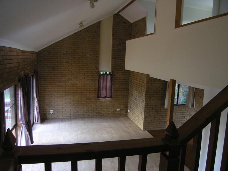 5 Jocasta Street, Eatons Hill QLD 4037