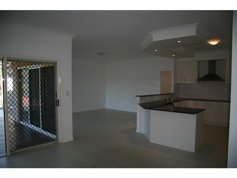 21 Bauple Street, Albany Creek QLD 4035