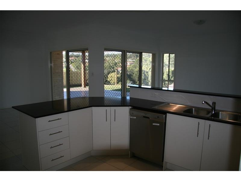 21 Bauple Street, Albany Creek QLD 4035