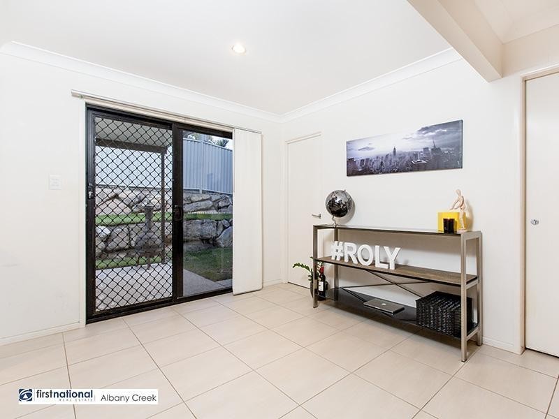 1 Crowe Close, Mcdowall QLD 4053