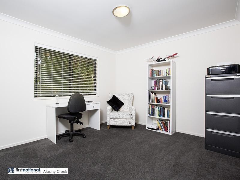 1 Crowe Close, Mcdowall QLD 4053