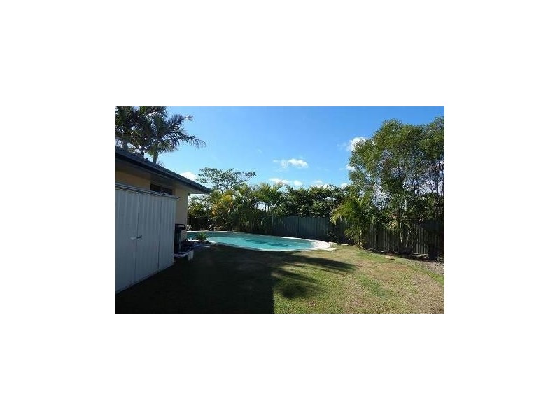 7 Atoll Crescent, Eatons Hill QLD 4037