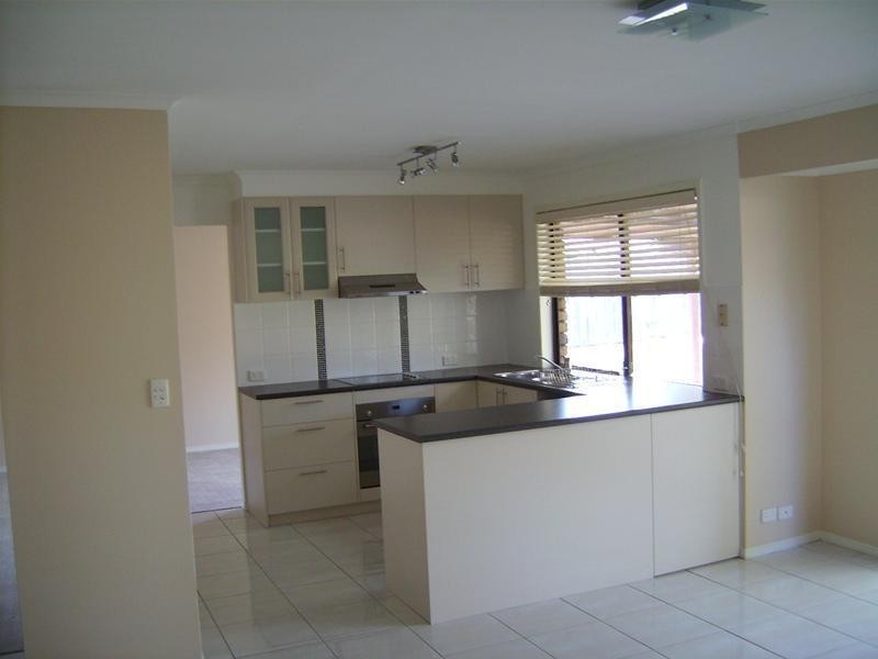 19 James Cash Court, Albany Creek QLD 4035