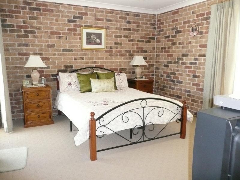 19 Silkwood Court, Glenore Grove QLD 4342