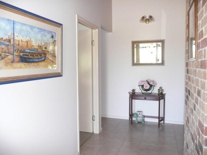 19 Silkwood Court, Glenore Grove QLD 4342