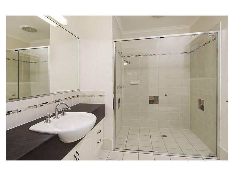 14 Golding Street, Toowong QLD 4066