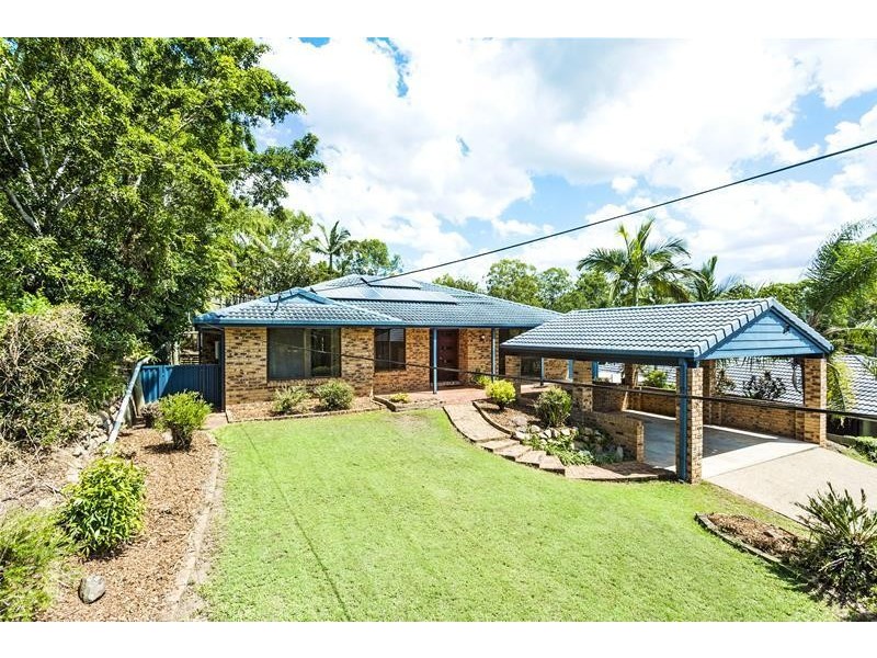 6 Flamingo Drive, Albany Creek QLD 4035