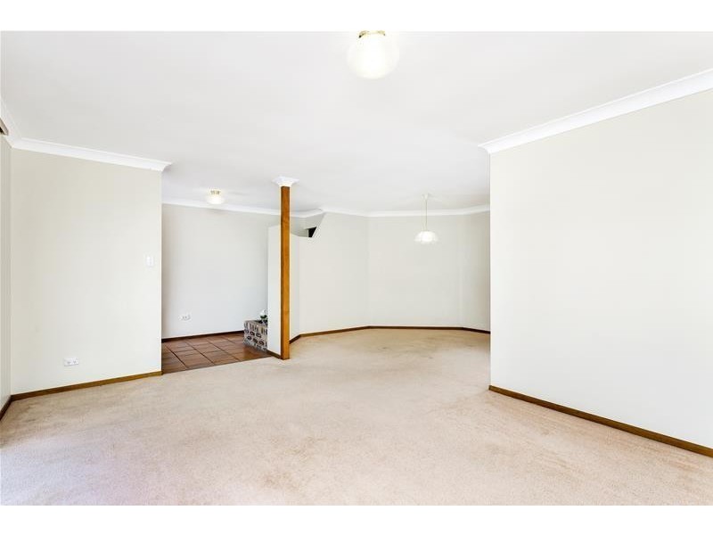 6 Flamingo Drive, Albany Creek QLD 4035