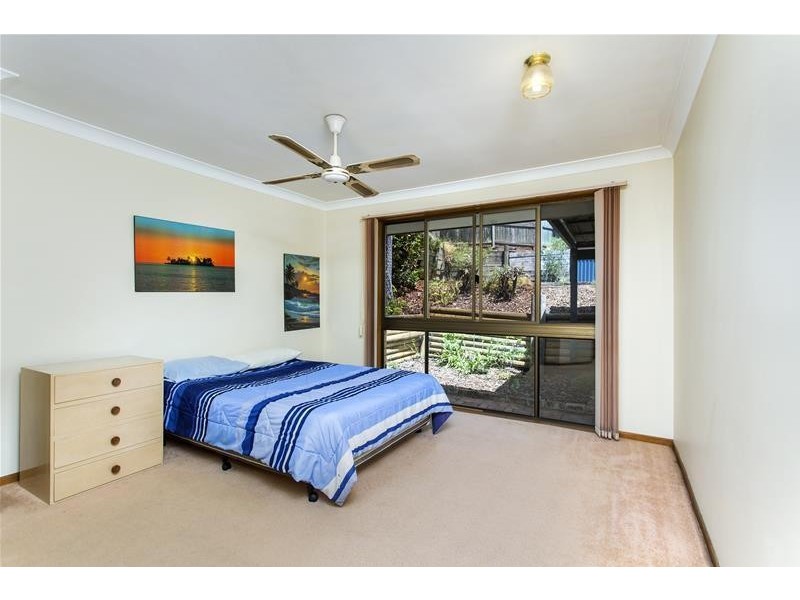 6 Flamingo Drive, Albany Creek QLD 4035