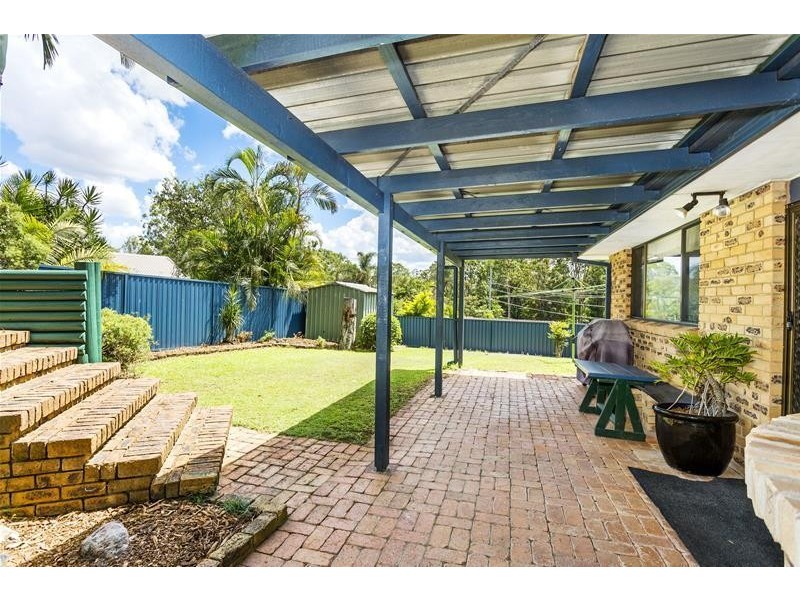 6 Flamingo Drive, Albany Creek QLD 4035