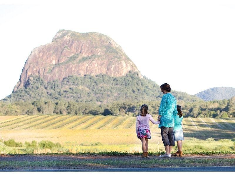 8 Silver Rock Court, Glass House Mountains QLD 4518