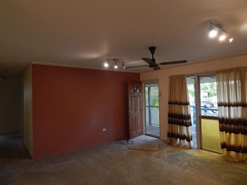 10 Bateman  Street, Strathpine QLD 4500