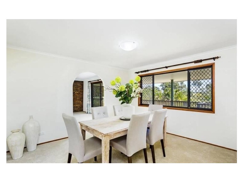 8 Echo  Street, Mitchelton QLD 4053