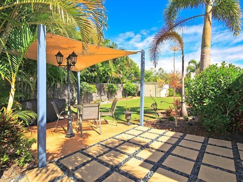 17 Cabarita Crescent, Eatons Hill QLD 4037