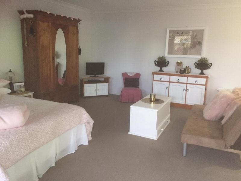 1B Coolabah Crescent, Bridgeman Downs QLD 4035