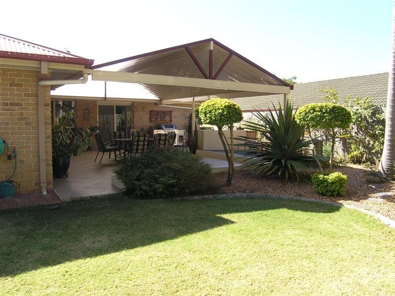 81 Saraband Drive, Eatons Hill QLD 4037