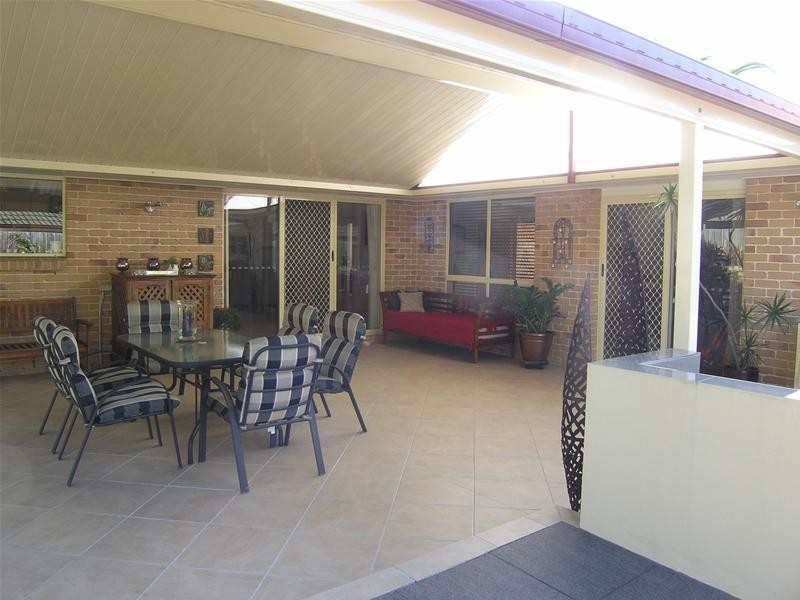 81 Saraband Drive, Eatons Hill QLD 4037