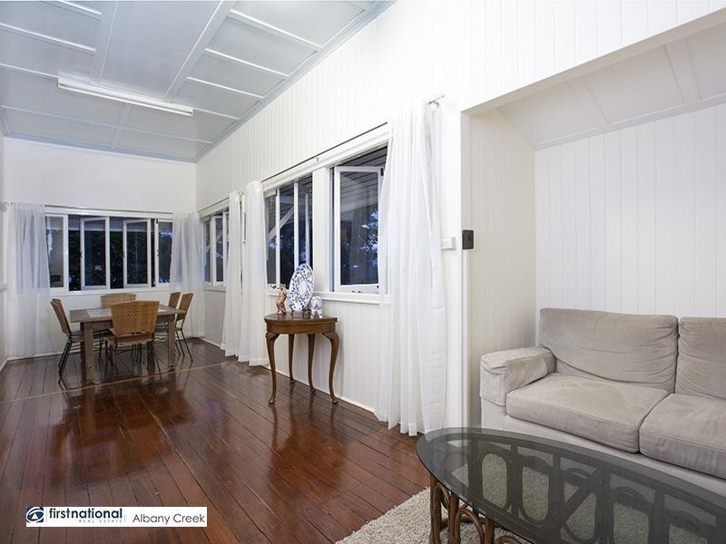 16 Centre Street, Aspley QLD 4034