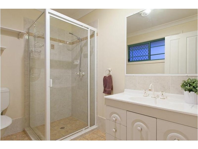 27 Fresco Street, Albany Creek QLD 4035