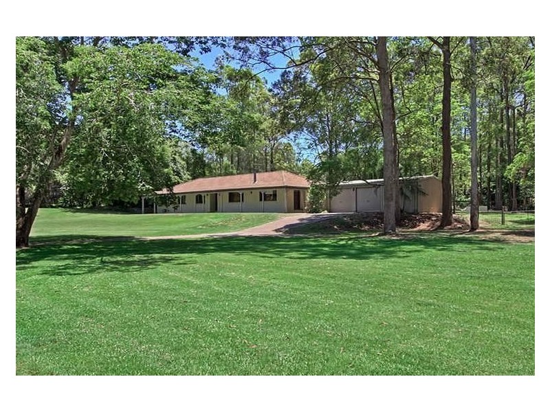 3 Berth Court, Bunya QLD 4055