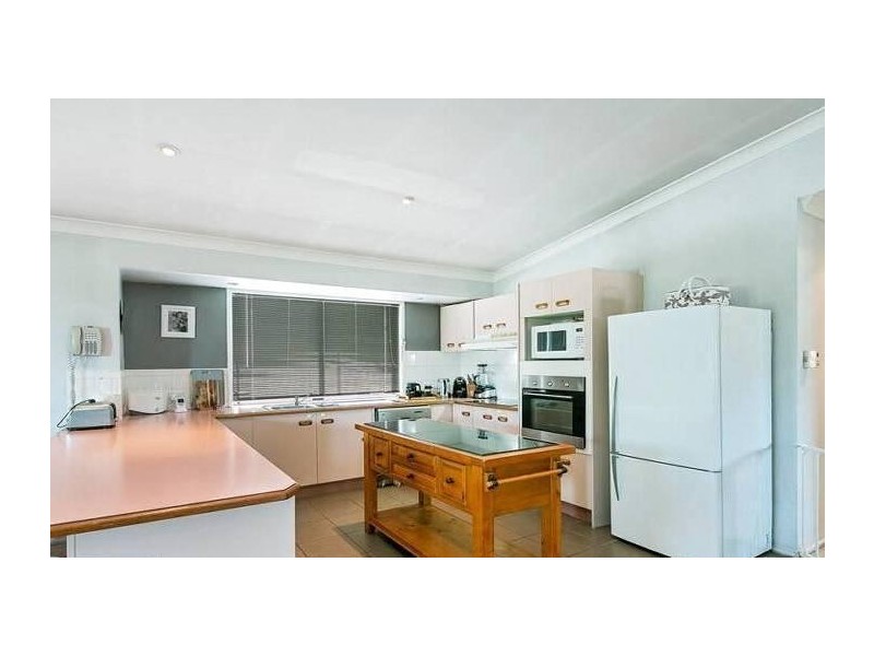 4 Hinkley Street, Bray Park QLD 4500