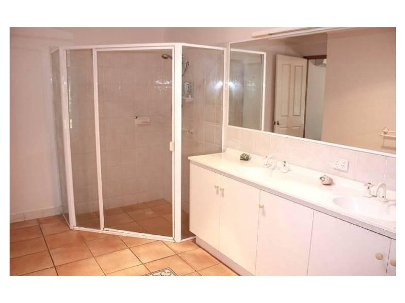 6 Garganey Street, Albany Creek QLD 4035