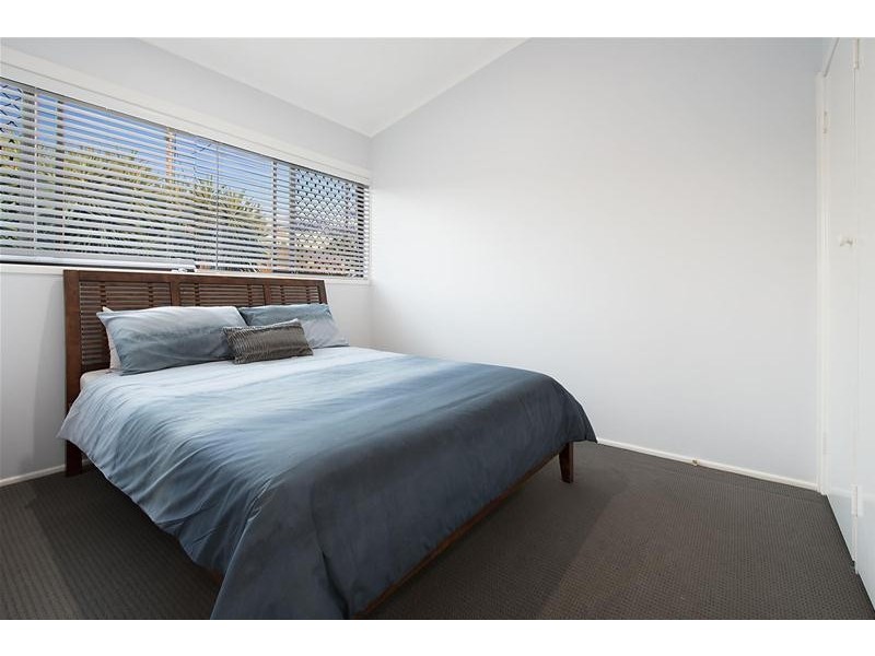 17 Strathford Avenue, Albany Creek QLD 4035