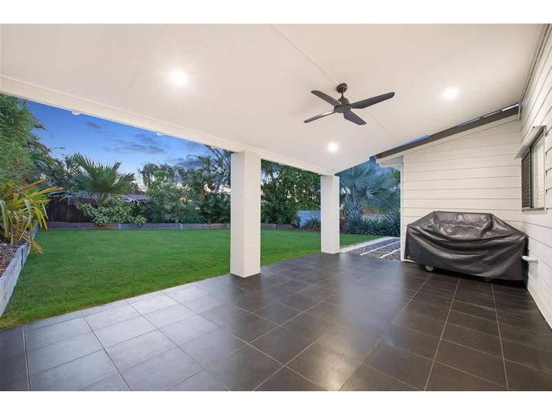 17 Strathford Avenue, Albany Creek QLD 4035