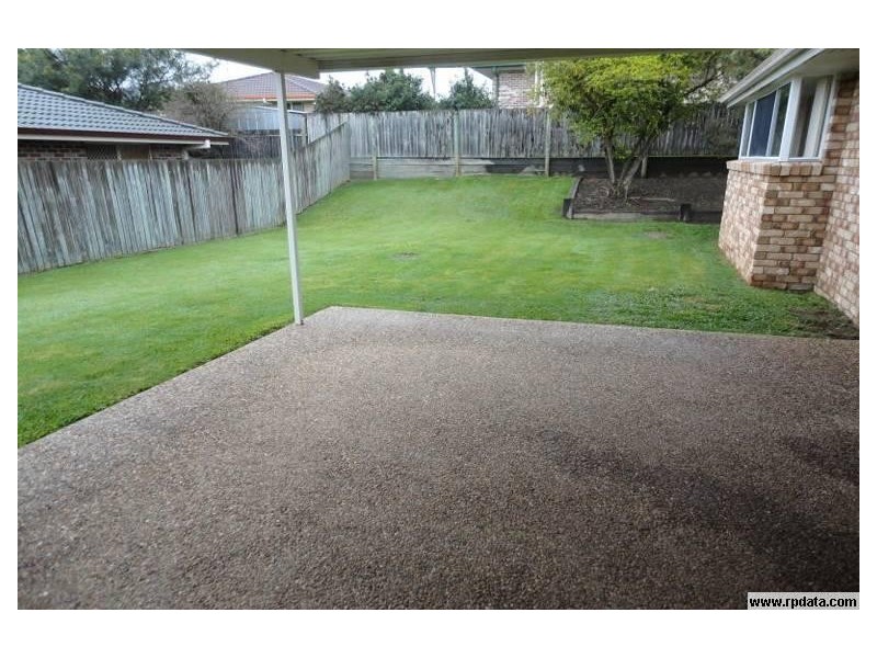 86 Lancewood Drive, Albany Creek QLD 4035