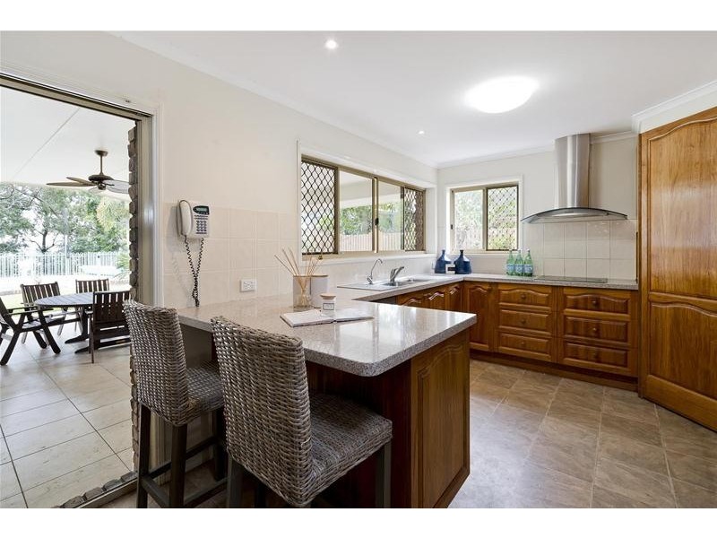 42 Daniel Drive, Albany Creek QLD 4035