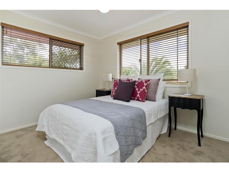 42 Daniel Drive, Albany Creek QLD 4035