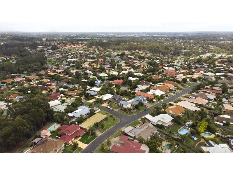 42 Daniel Drive, Albany Creek QLD 4035